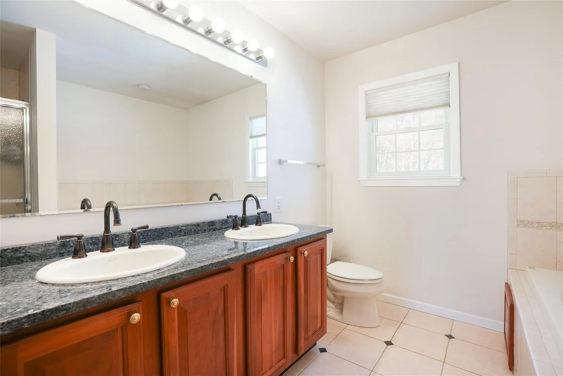 Photo of 9 Pheasant Run Road