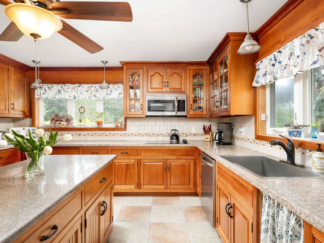Photo of 31 Remsen Road