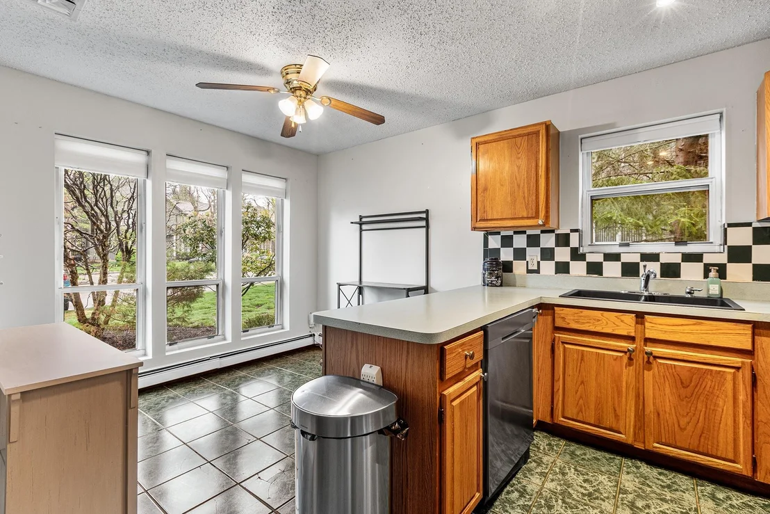 Photo of 17 Hemlock Circle