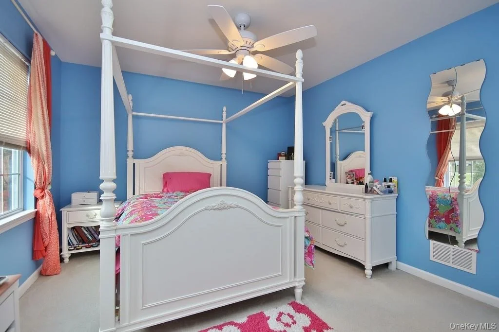 Photo of 216 Roosevelt Drive