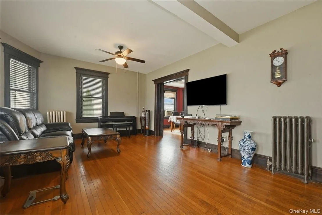 Photo of 991 Cottage Place