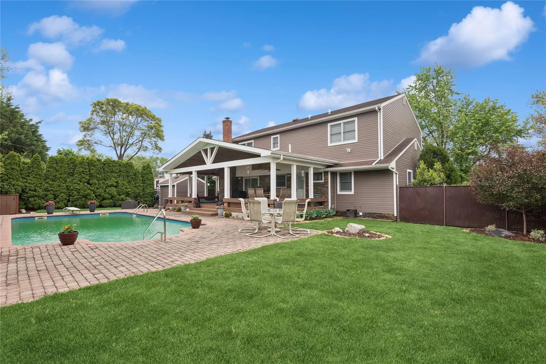 Photo of 11 Greenfield Lane