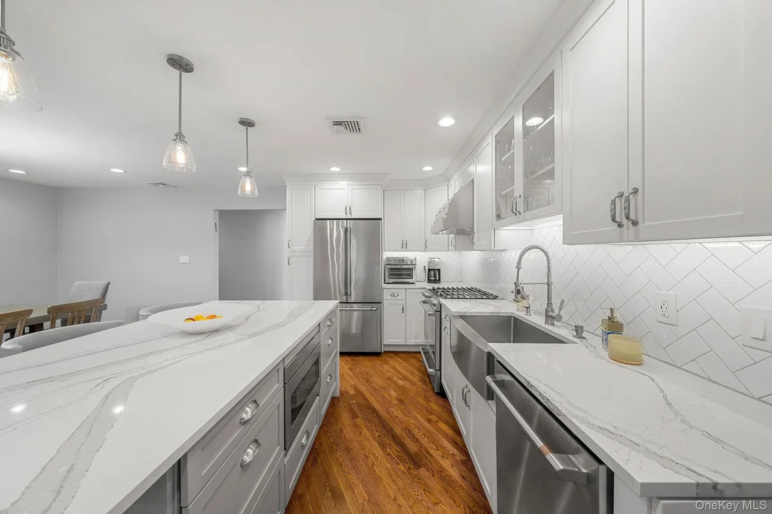 Photo of 1 Cortland Avenue