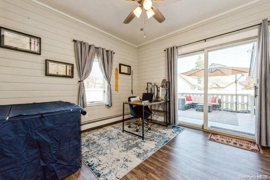 Photo of 2275 Centre Avenue