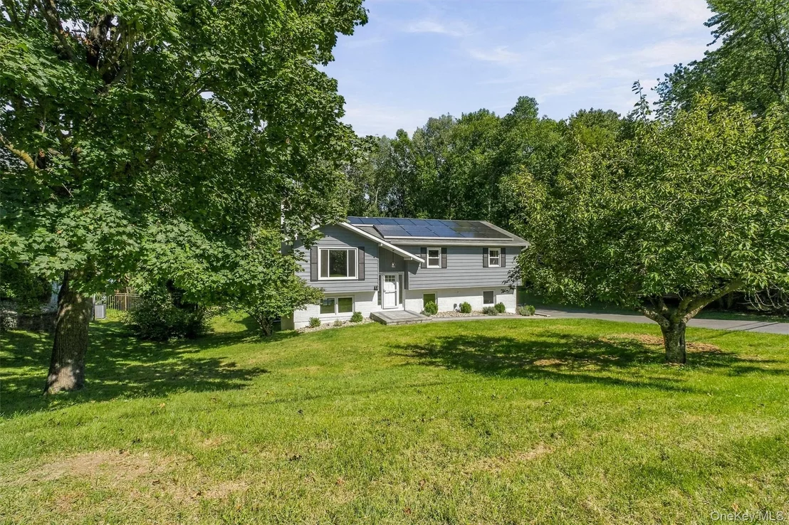 Photo of 13 Slate Hill Drive