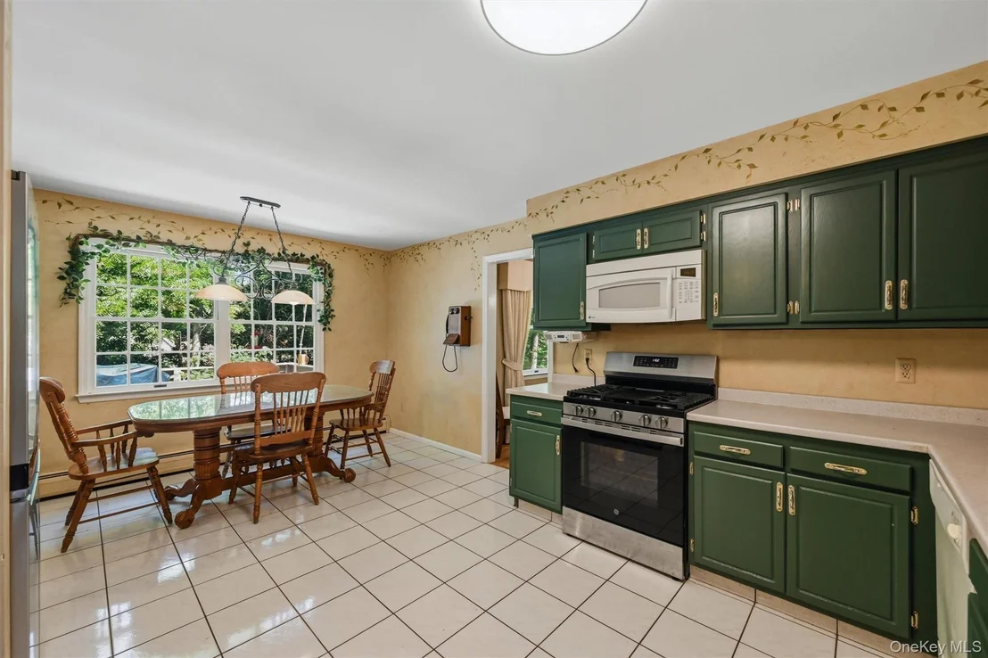 Photo of 24 Gregory Drive