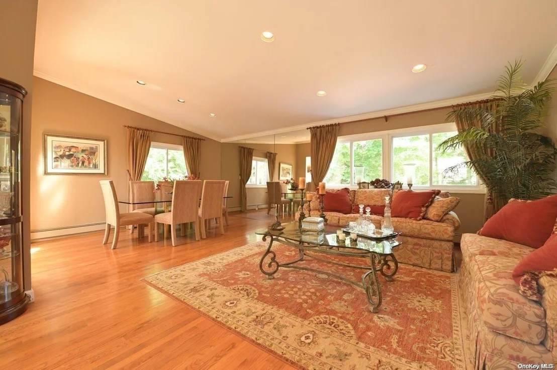 Photo of 7 Willben Lane