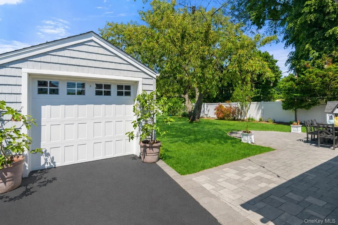 Photo of 51 Fox Boulevard