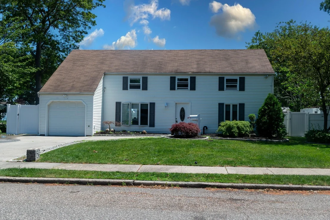Photo of 7 Lurcott Lane