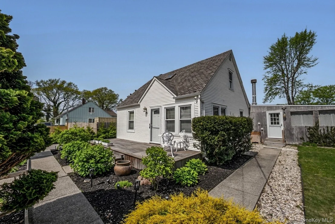 Photo of 33 Manor Drive