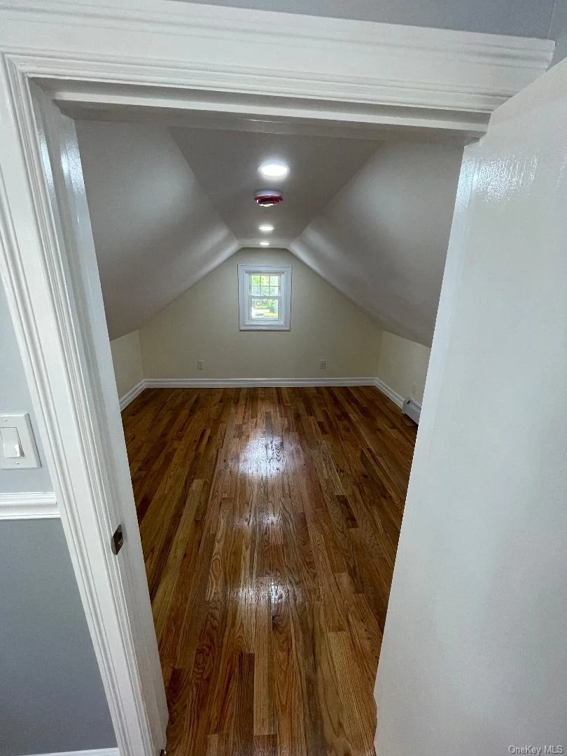 Photo of 839 Clarence Avenue