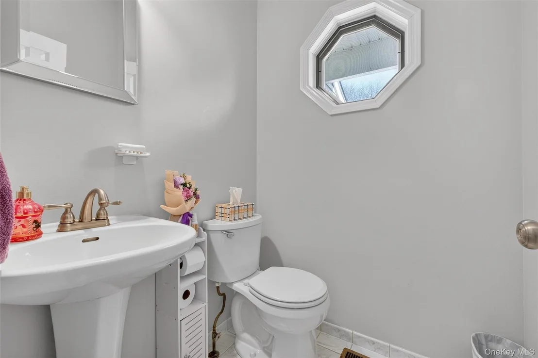 Photo of 24 Coachlight Drive