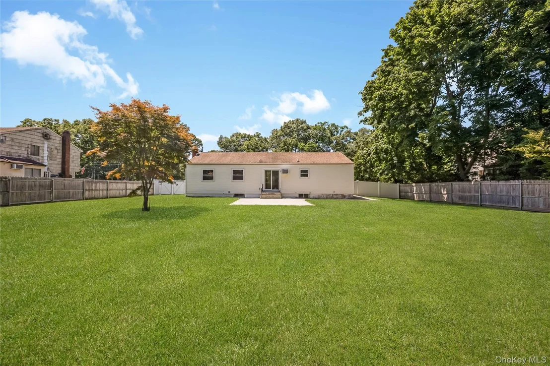 Photo of 93 Raynor Road