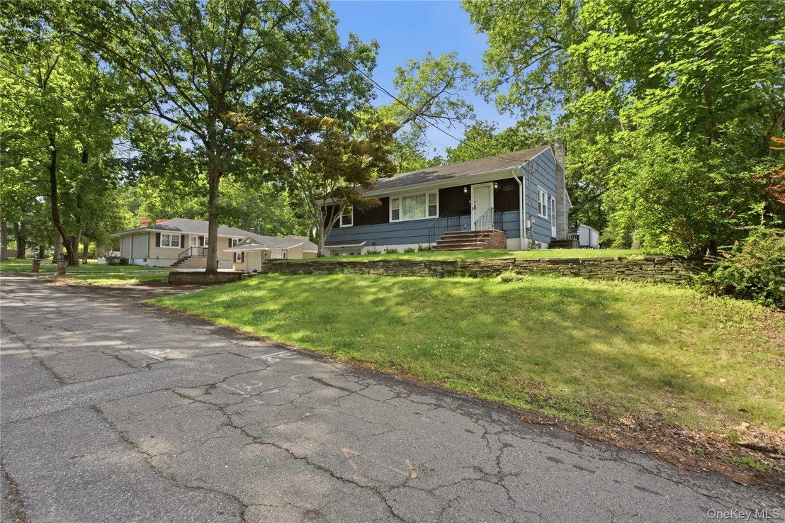Photo of 11 Forest Drive