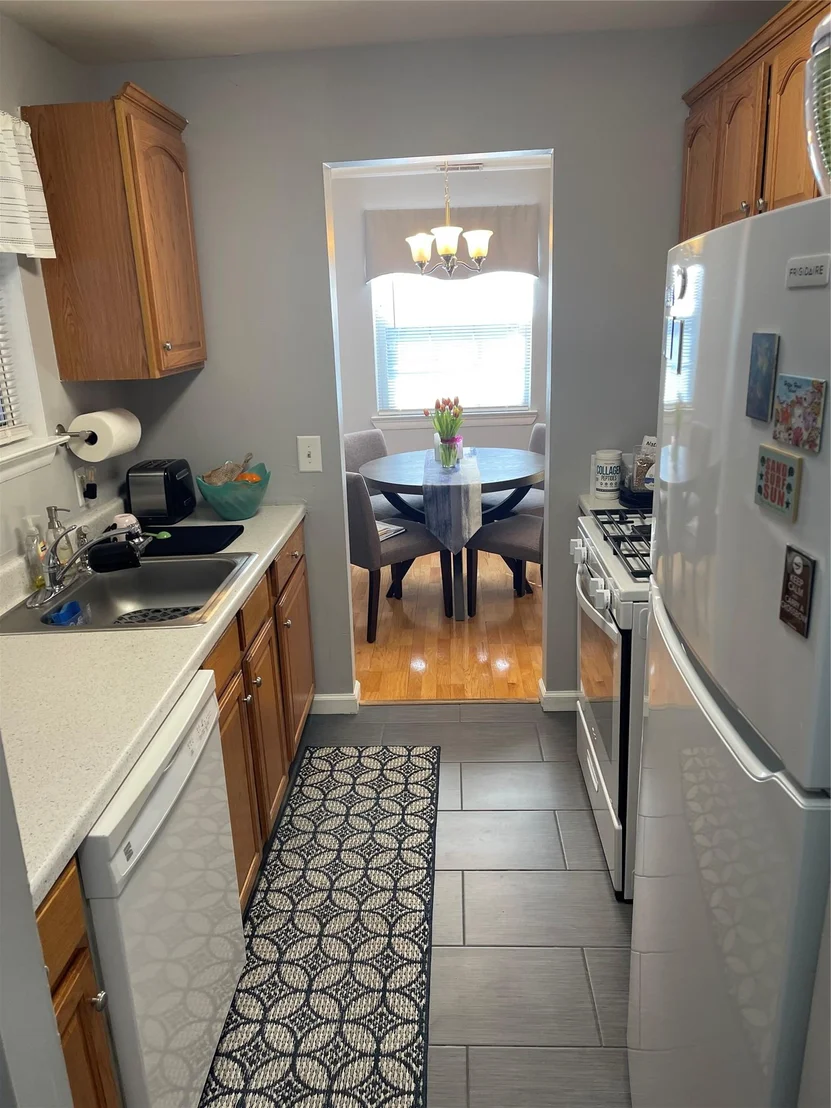 Photo of Unit A at 302 Commons Way