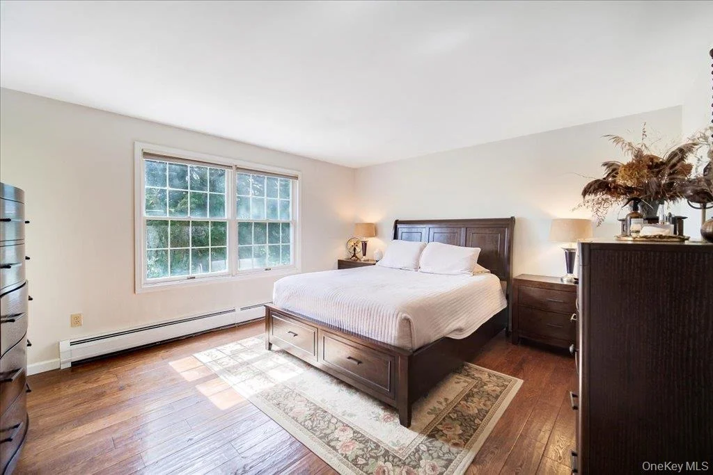 Photo of 553 Lake Road