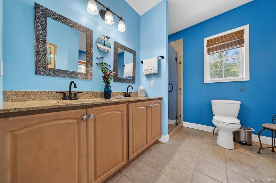 Photo of 7 Deangelis Drive