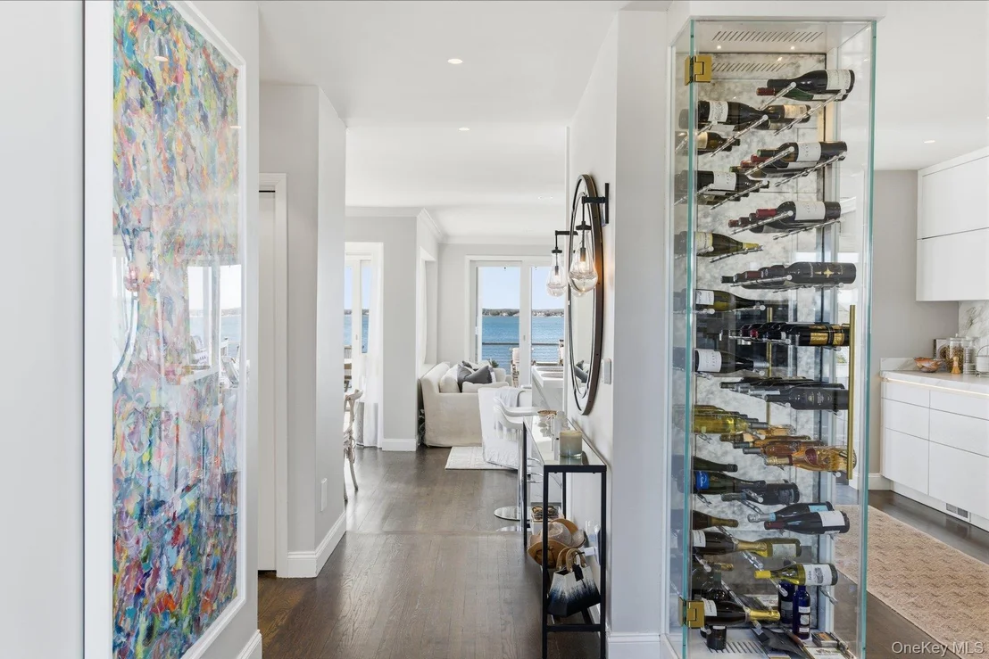 Photo of 688 Dune Road
