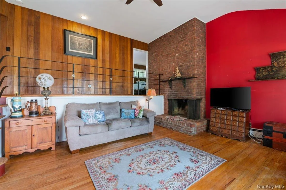 Photo of 3836 Windsor Drive