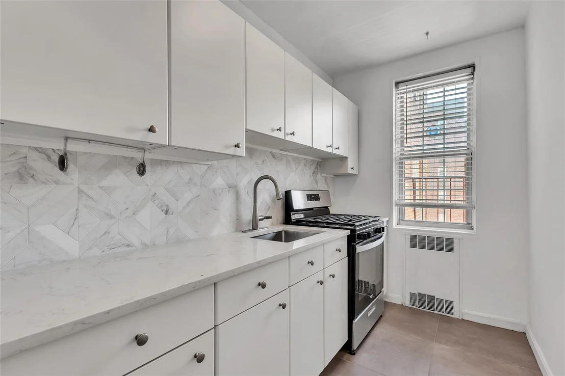 Photo of Unit B37 at 776 Bronx River
