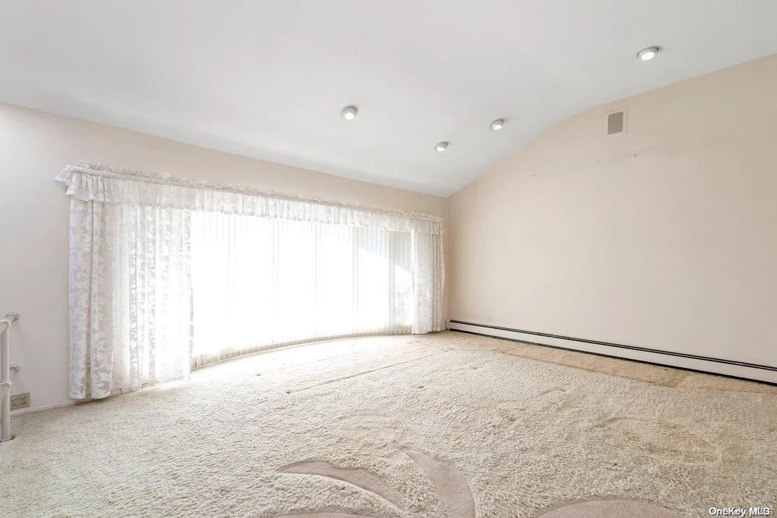 Photo of 2897 Harbor Road