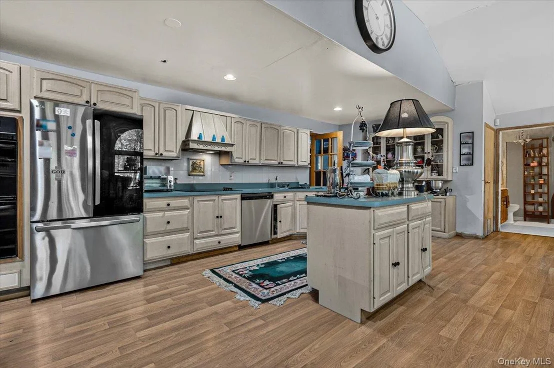 Photo of 391 Orchid Drive