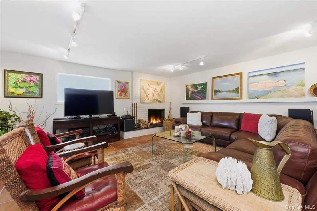 Photo of 31 Regent Drive