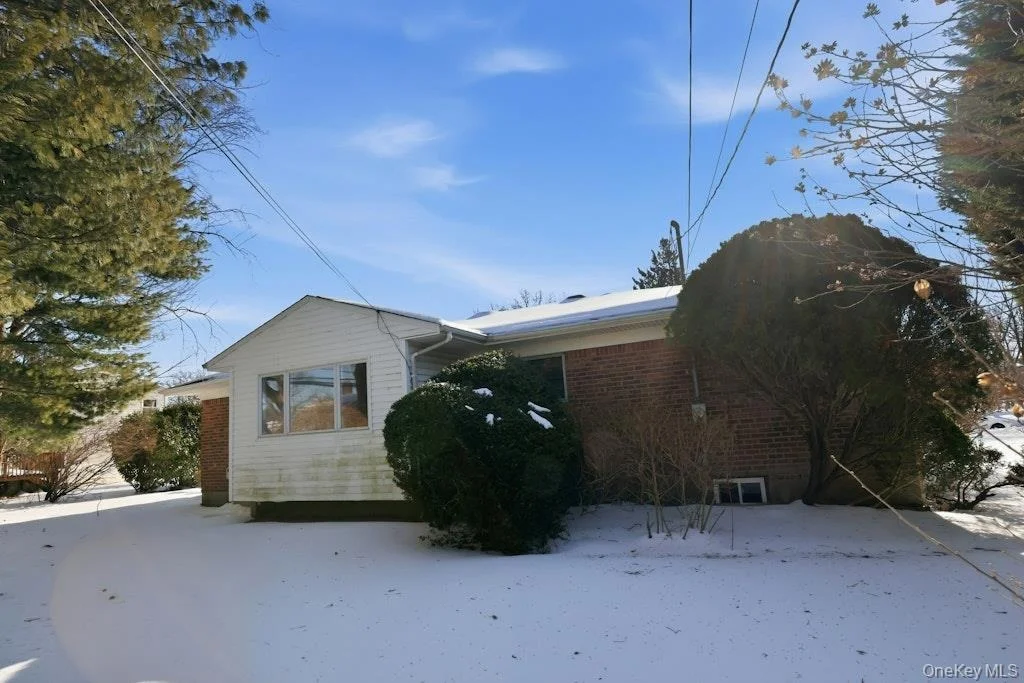 Photo of 32 Rockland Drive