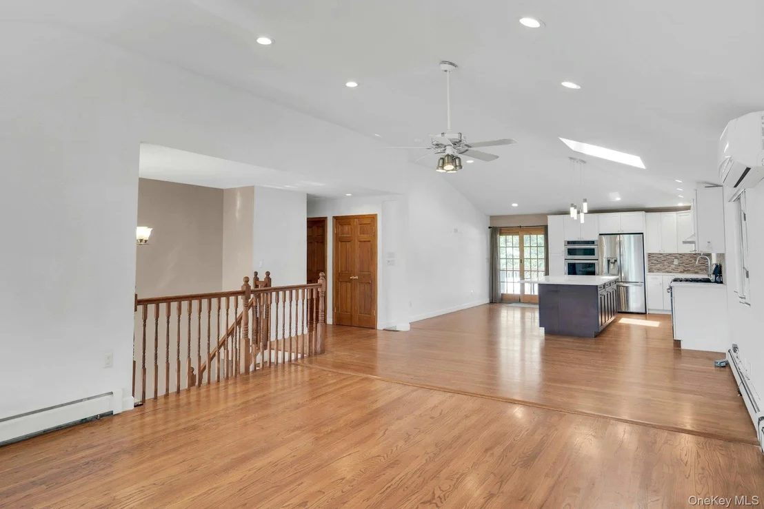 Photo of 33 Pittoni Drive