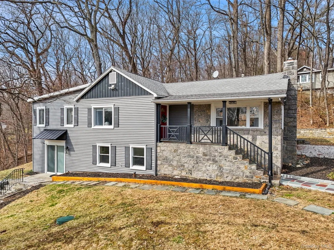 Photo of 11 Split Rock Road