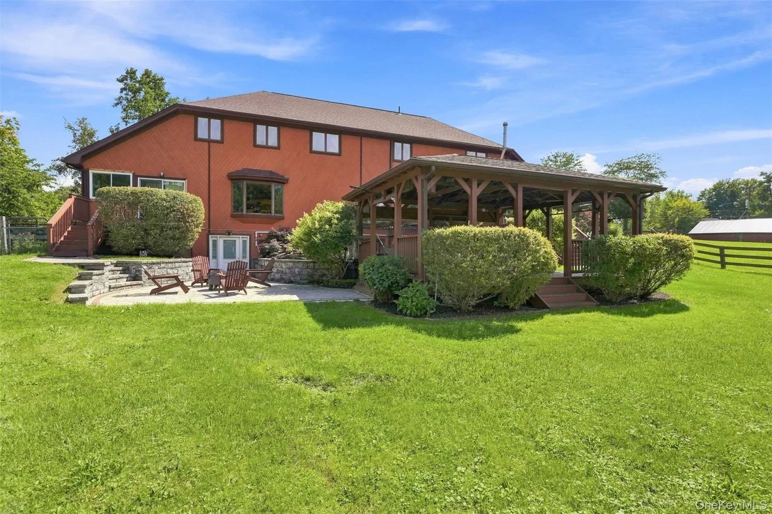 Photo of 289 Pine Grove Road
