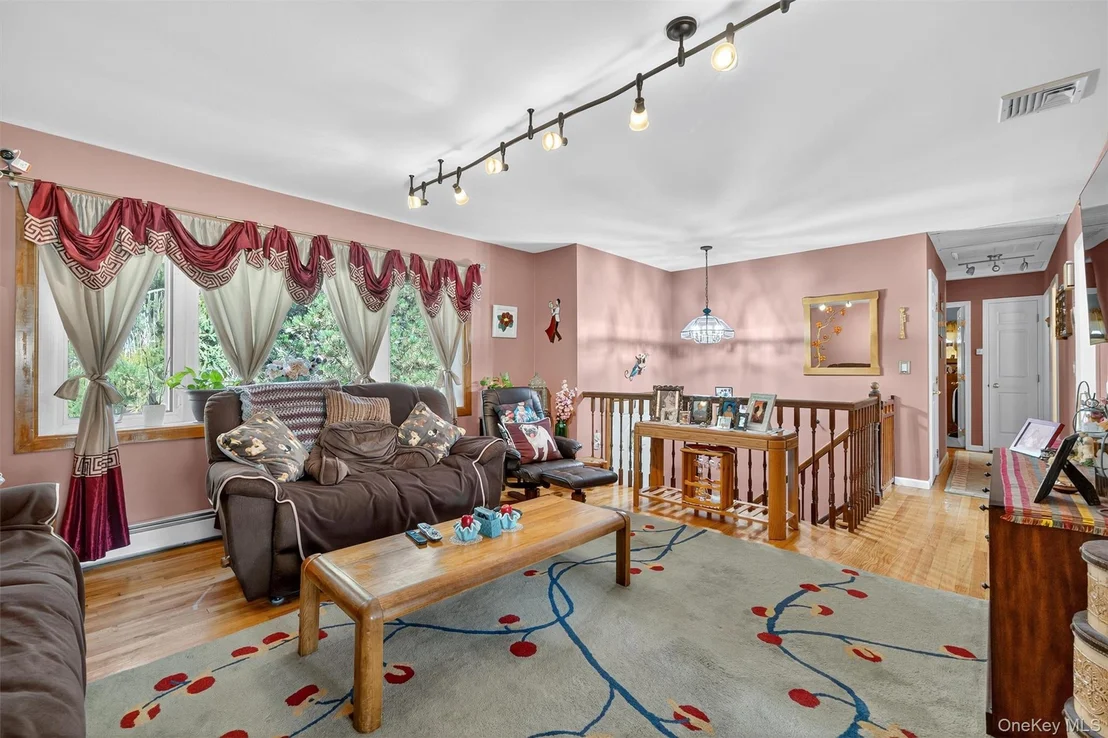 Photo of 29 Beverly Drive