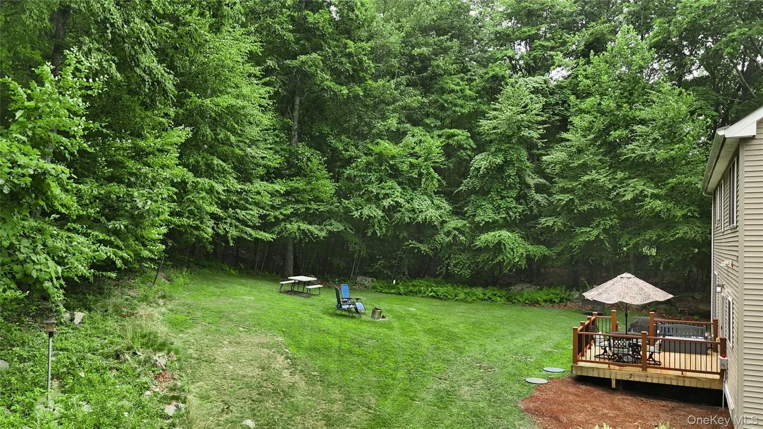 Photo of 320 White Bridge Road