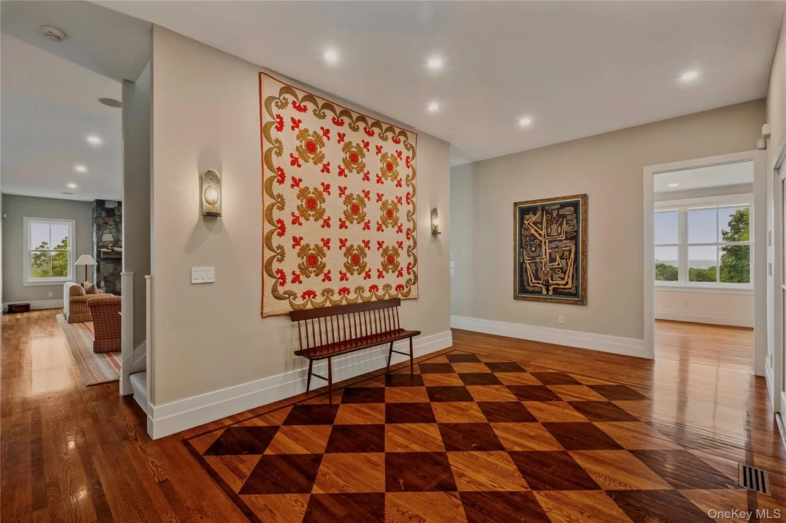 Photo of 67 Angels Hill