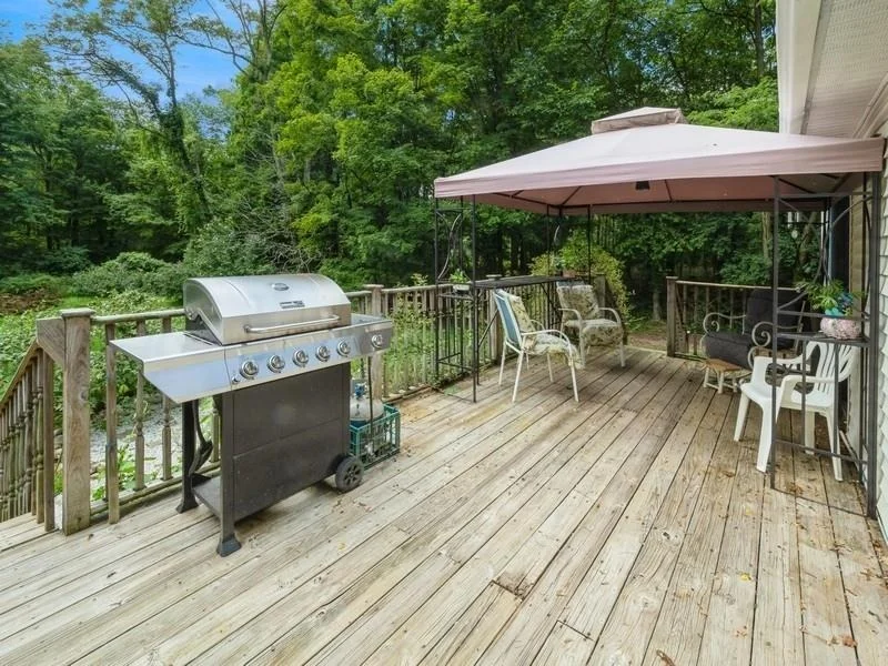 Photo of 508 Noxon Road