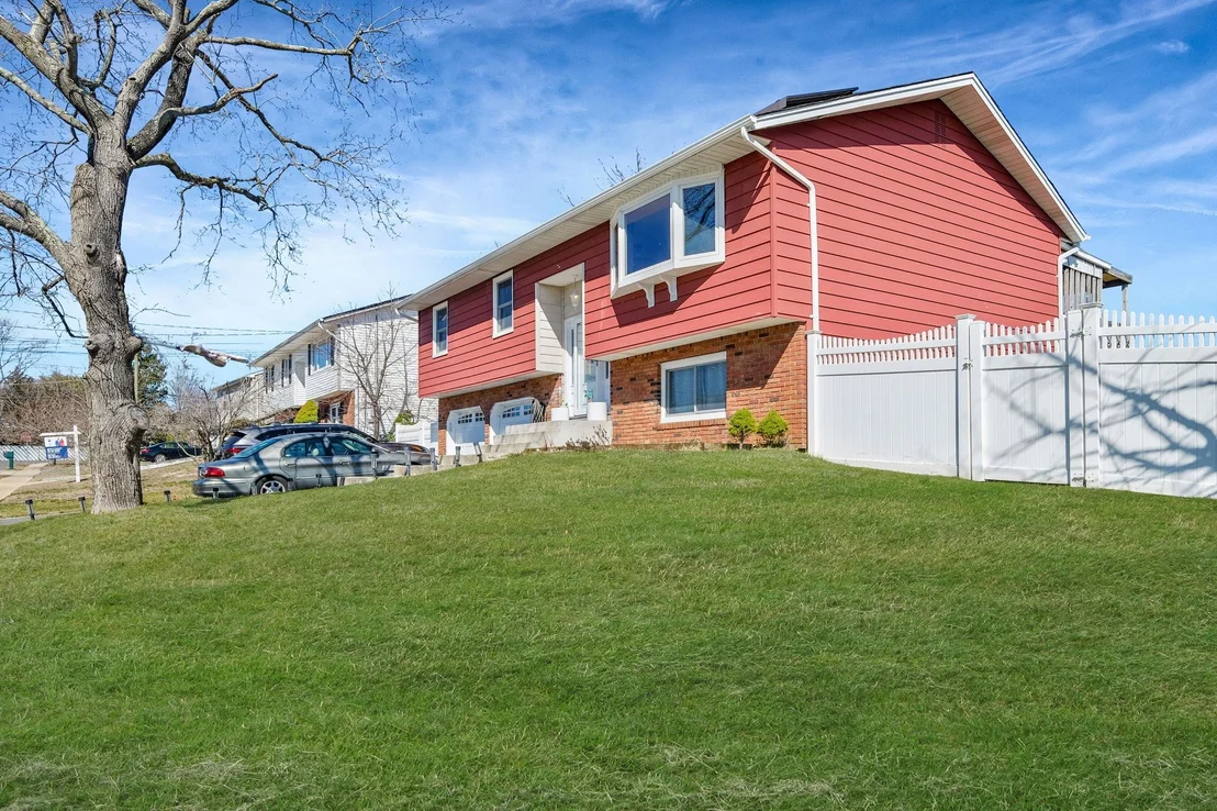 Photo of 5 Eisenhower Road