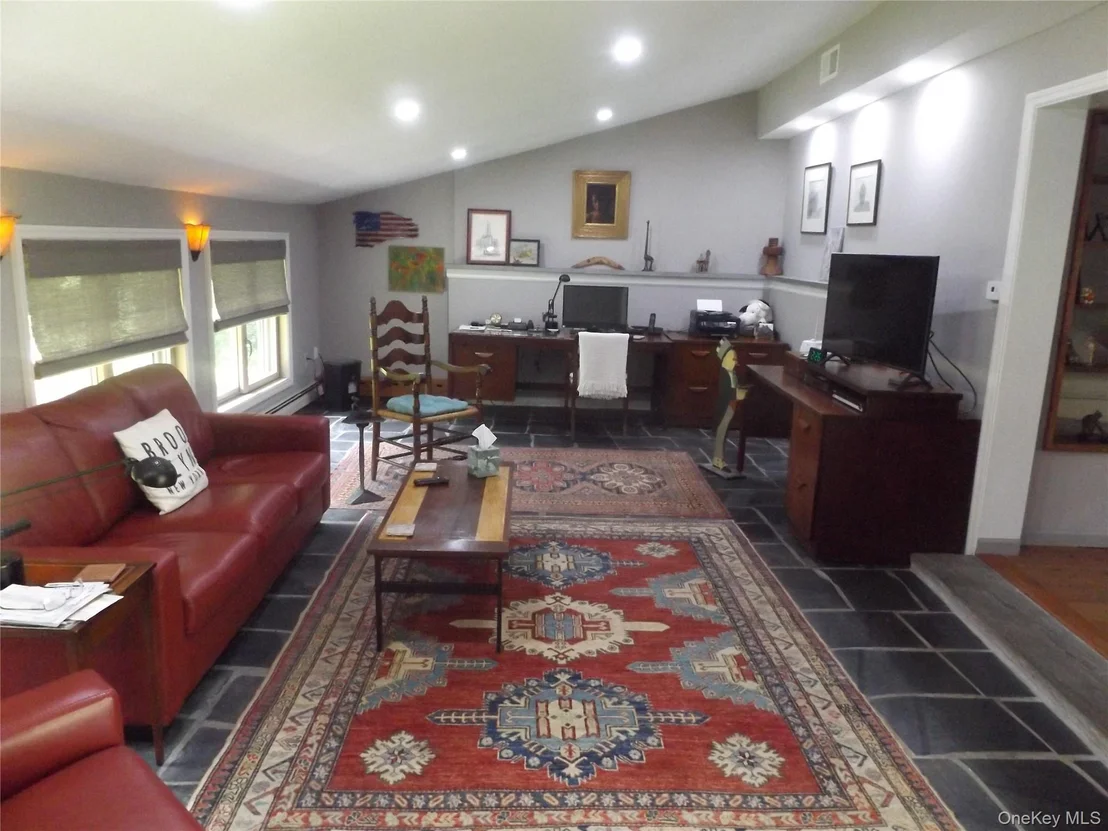 Photo of 30 Daisy Lane