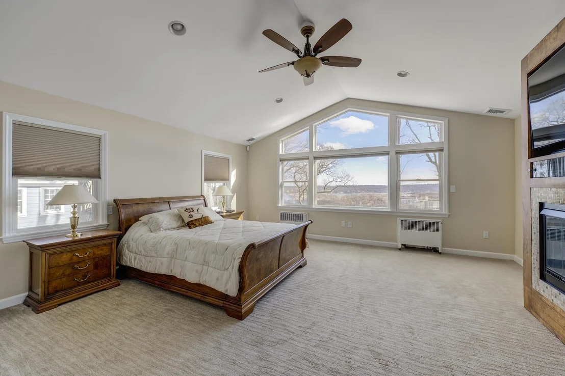 Photo of 87 Summit Road