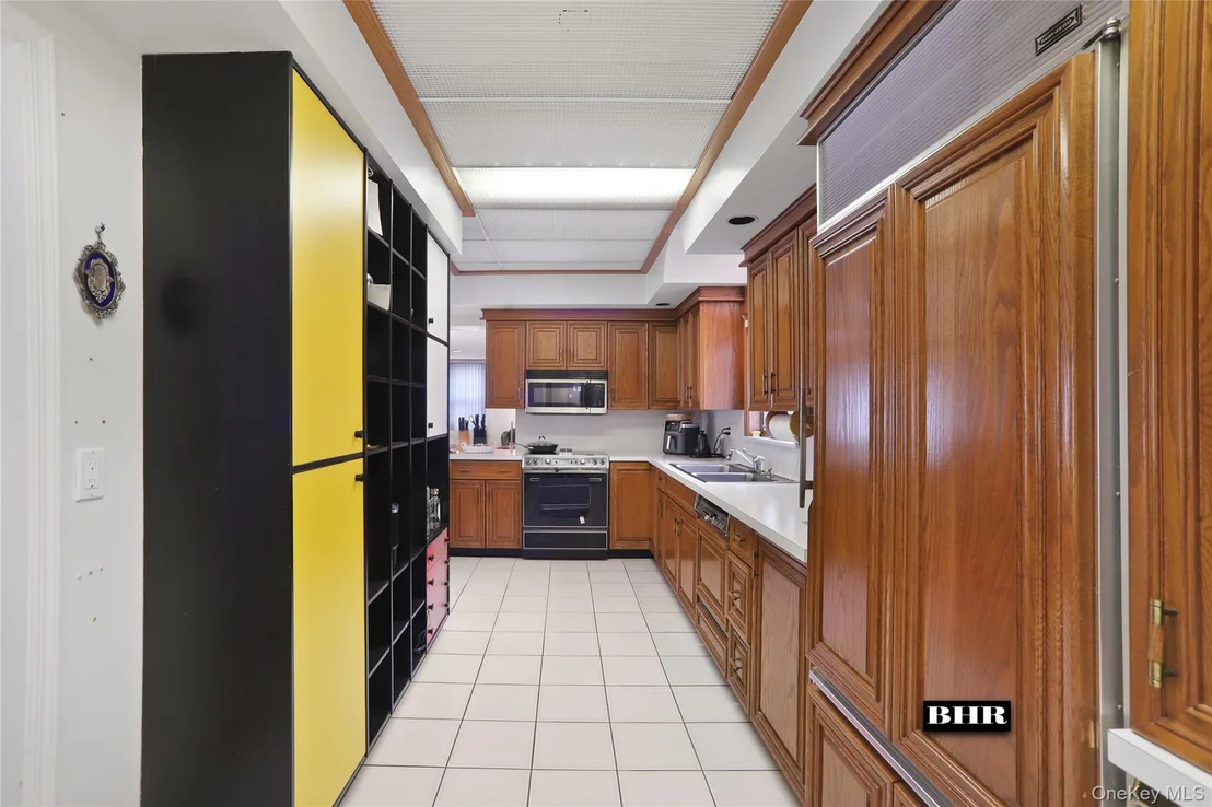 Photo of 272 Exeter Street