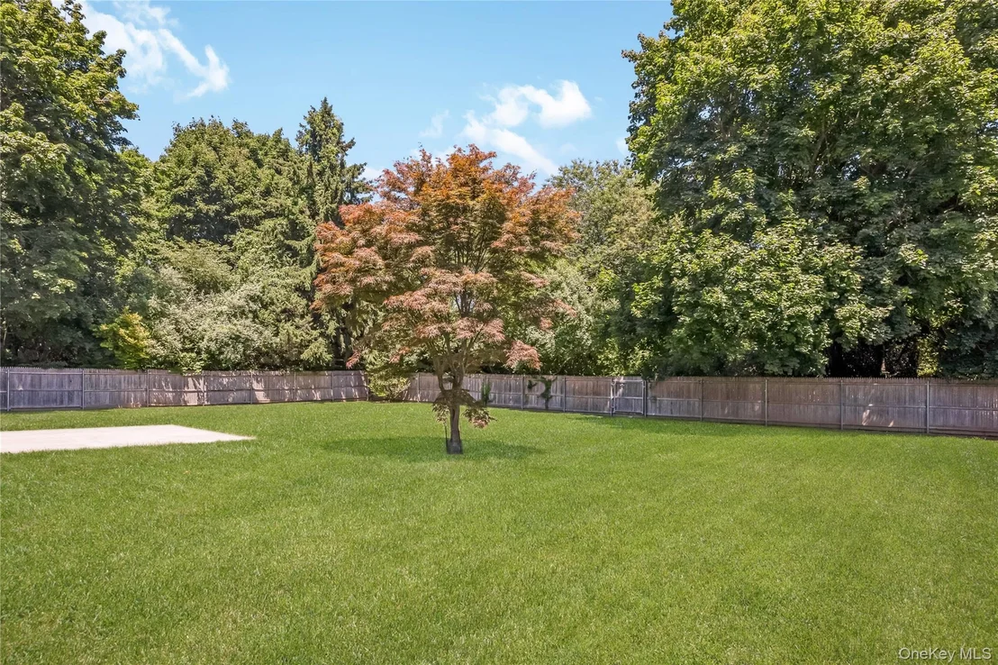 Photo of 93 Raynor Road