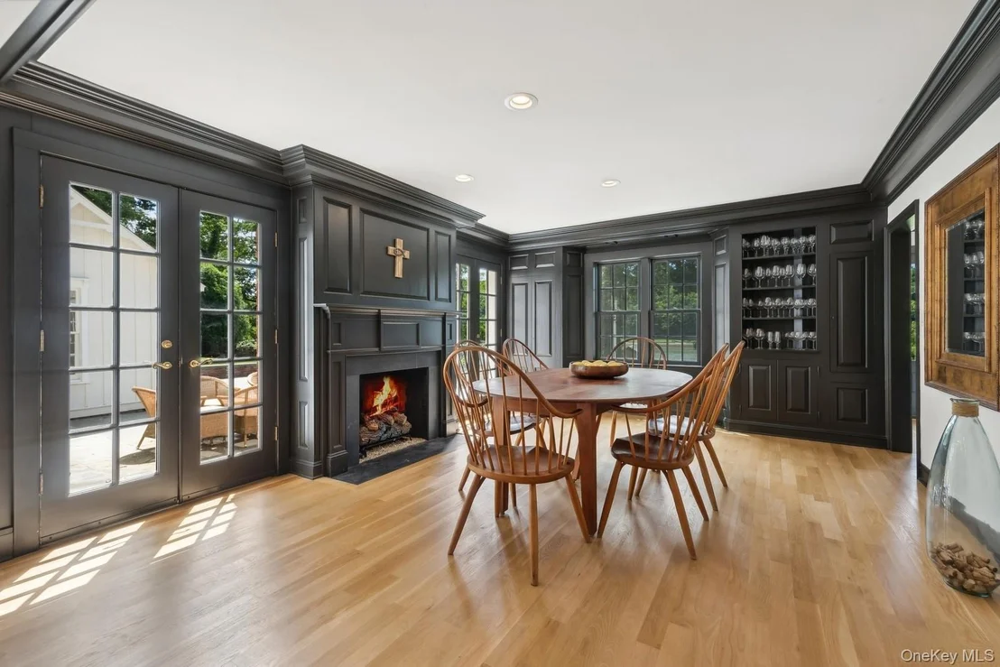 Photo of 15 Lloyd Harbor Road