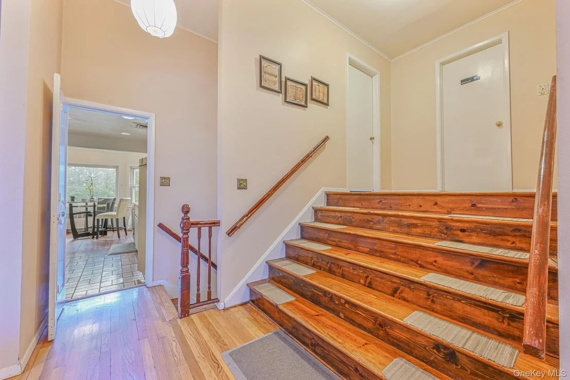 Photo of 216 Birch Drive