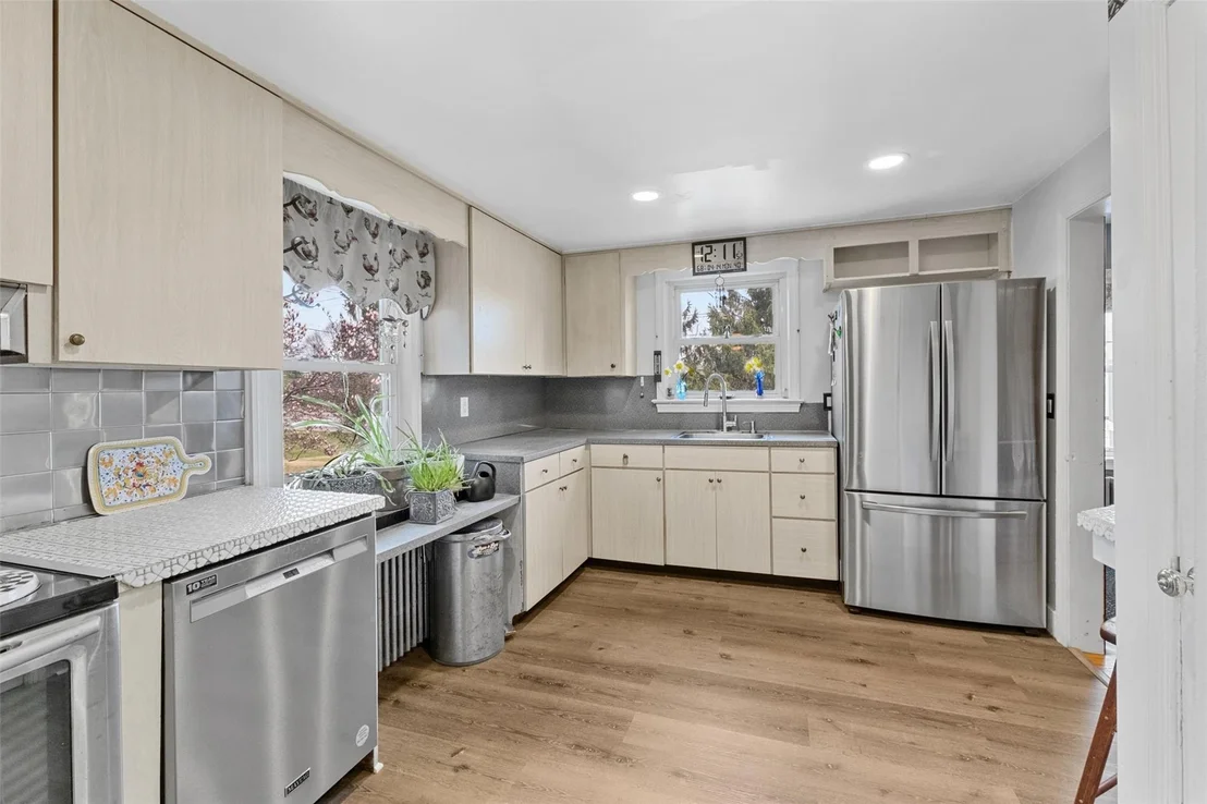 Photo of 224 Manchester Road