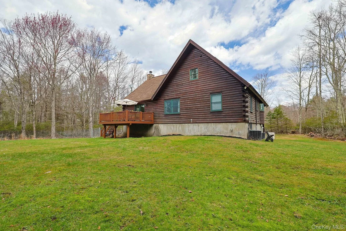 Photo of 412 Pine Grove Road