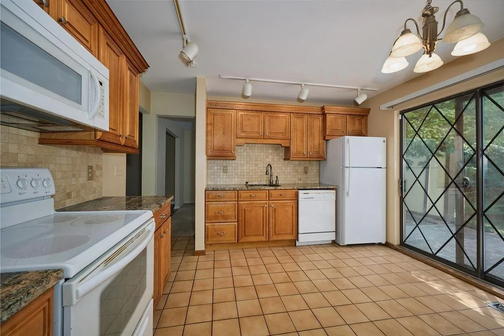 Photo of Unit 7 at 119 Stringham Road