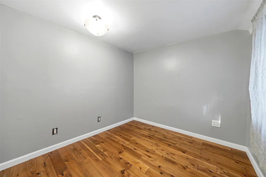 Photo of 16 Stanton Trail