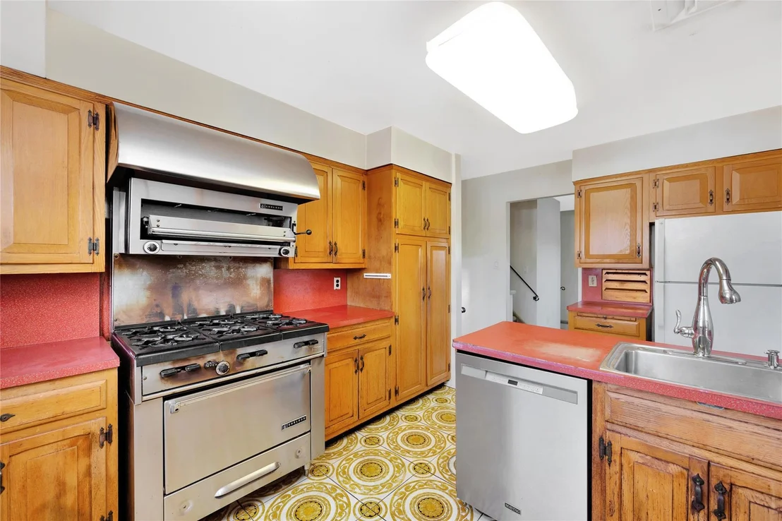 Photo of 2599 Phyllis Drive