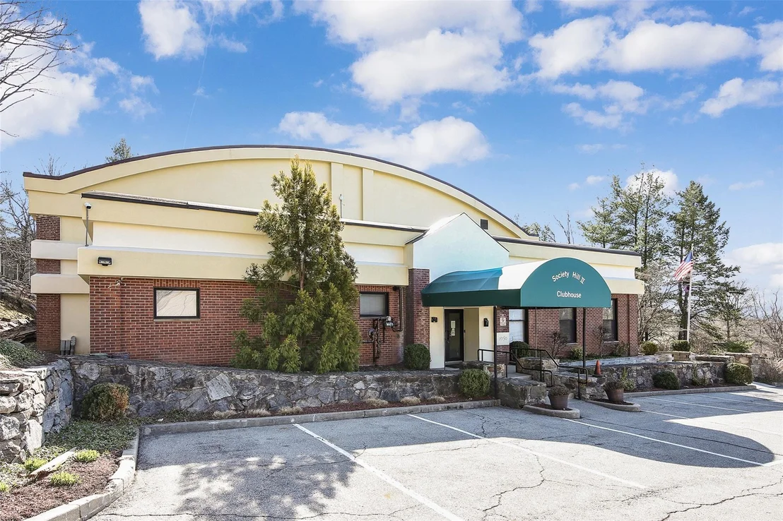 Photo of 24 Poplar Circle