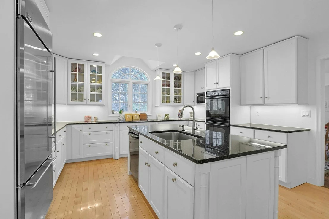 Photo of 41 Deepwood Drive