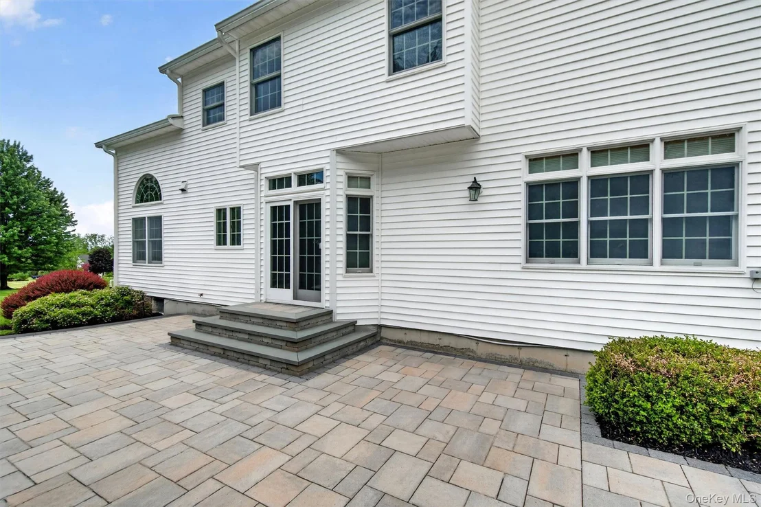 Photo of 8 Twin Spring Lane